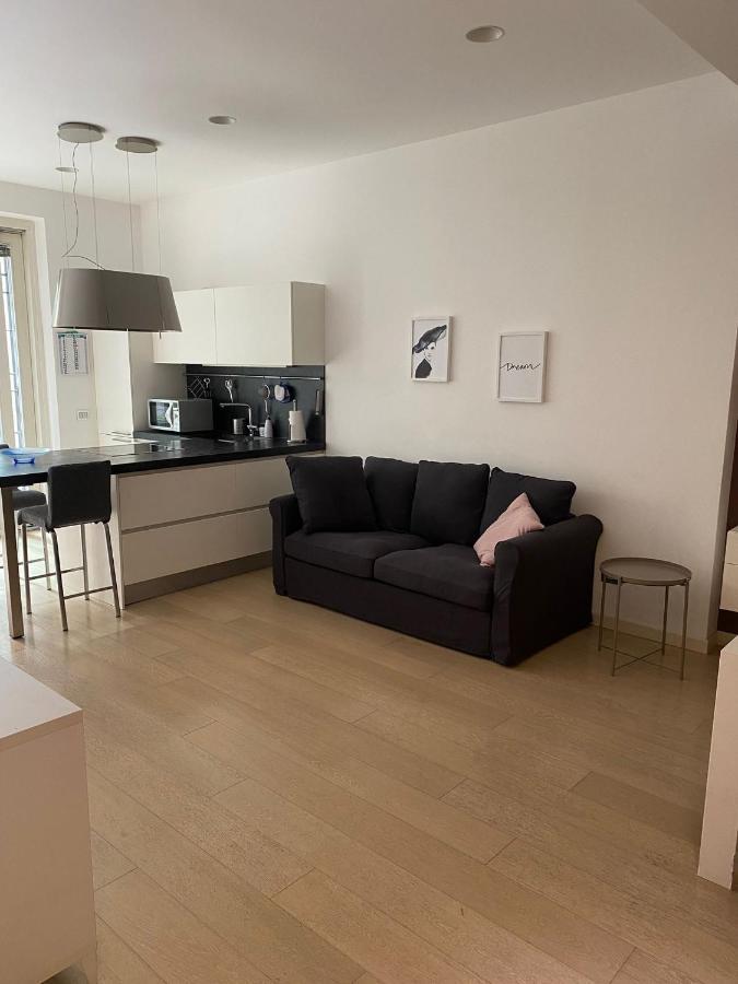 Lovely Apartment In The New Porta Nuova Area Milán Exterior foto