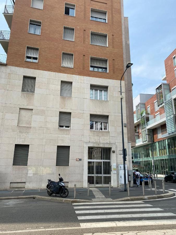 Lovely Apartment In The New Porta Nuova Area Milán Exterior foto