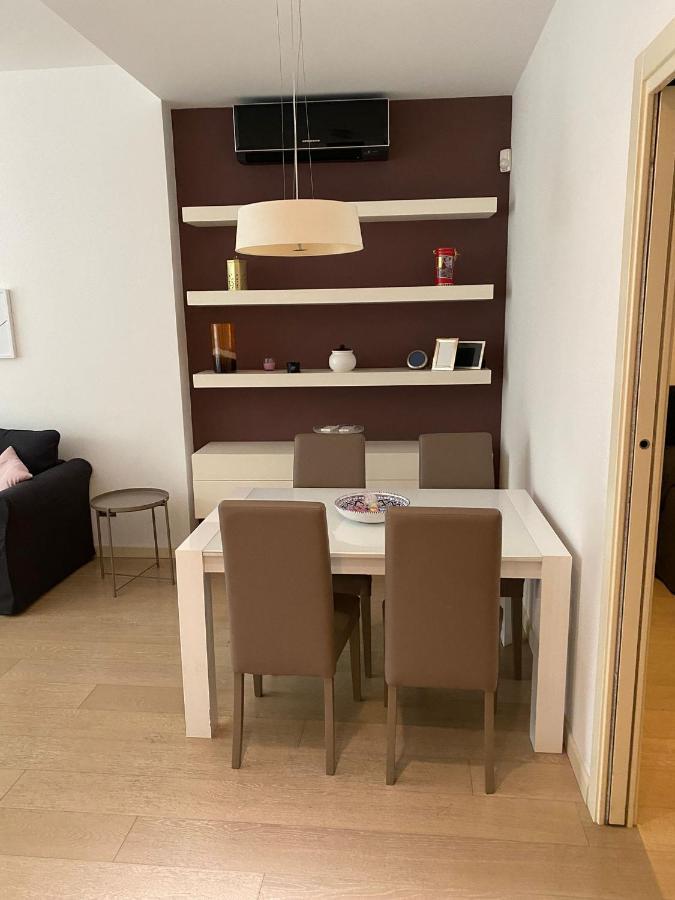 Lovely Apartment In The New Porta Nuova Area Milán Exterior foto